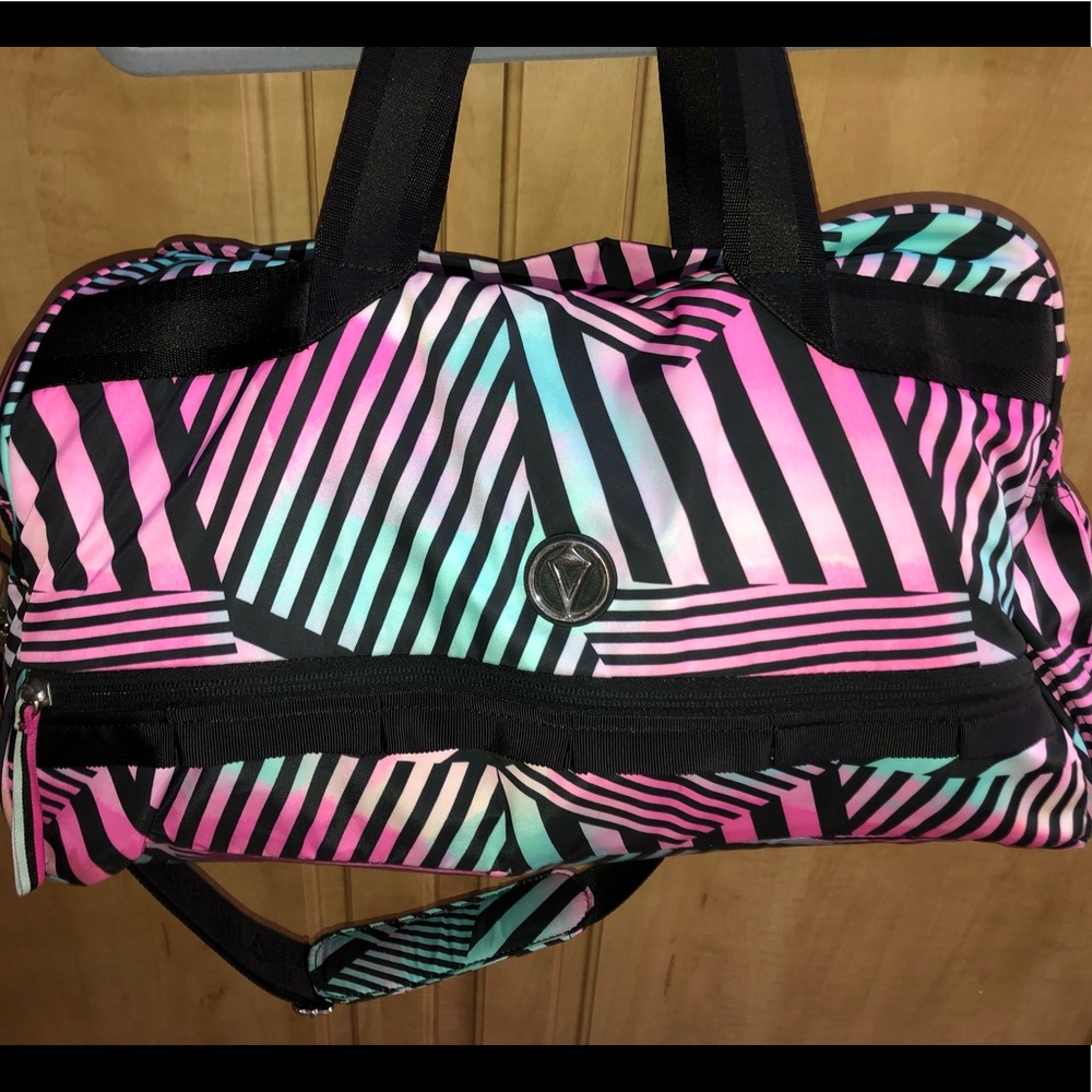 Ivivva (Lululemon girls) Workout bag